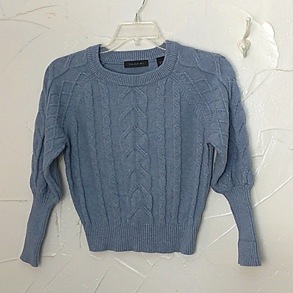 Tahari Sweaters - Tahari Cable‎ Knit Sweater Women's Size XS Balloon Sleeve Extra Long Cuff